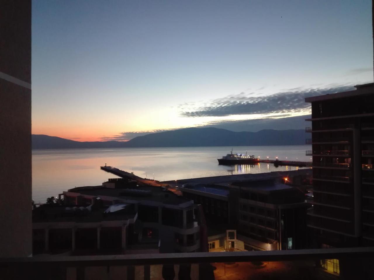 Guidus Apartment Vlorë Екстериор снимка